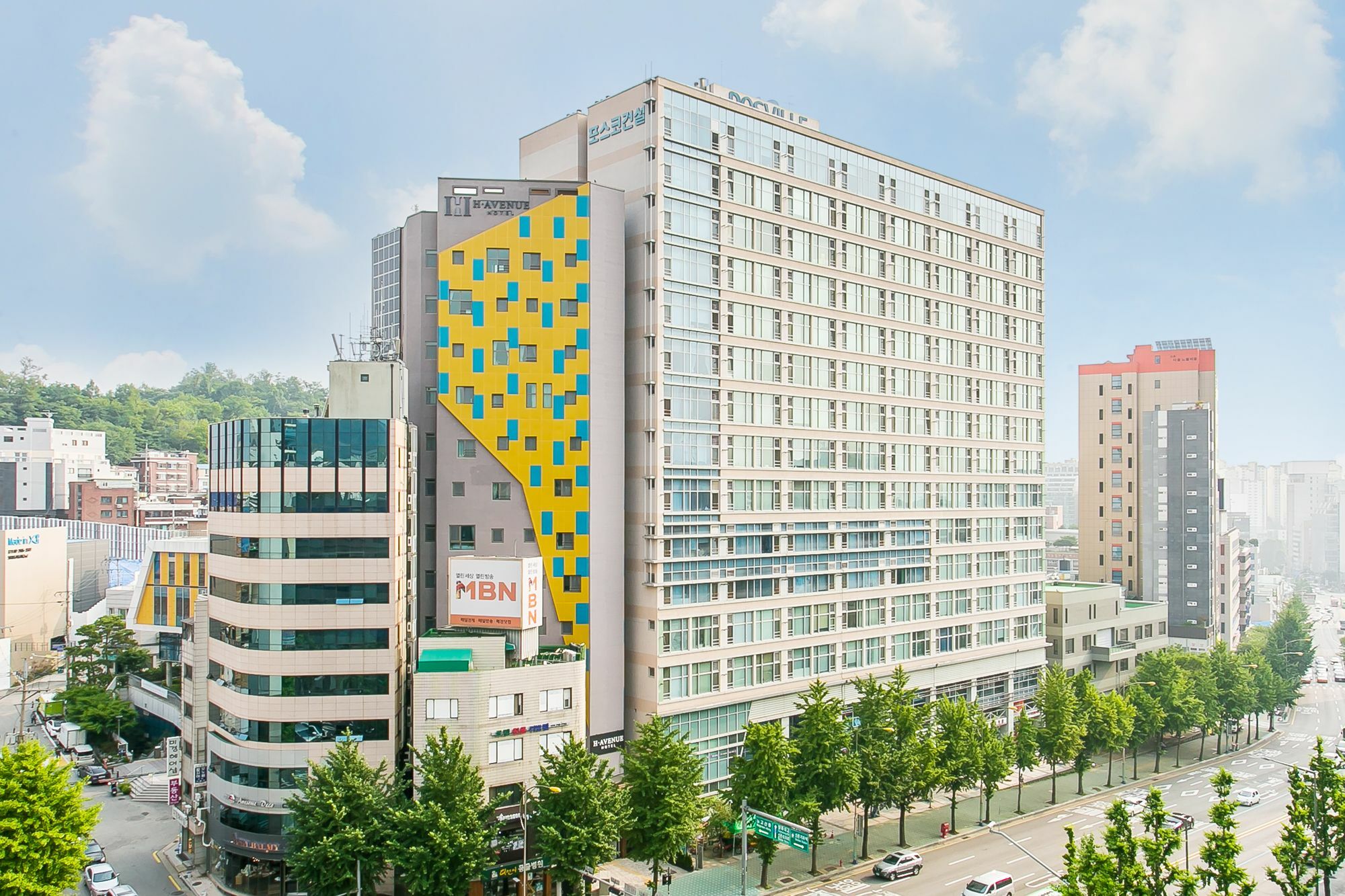 H Avenue Hotel Idae Shinchon Сеул Екстер'єр фото